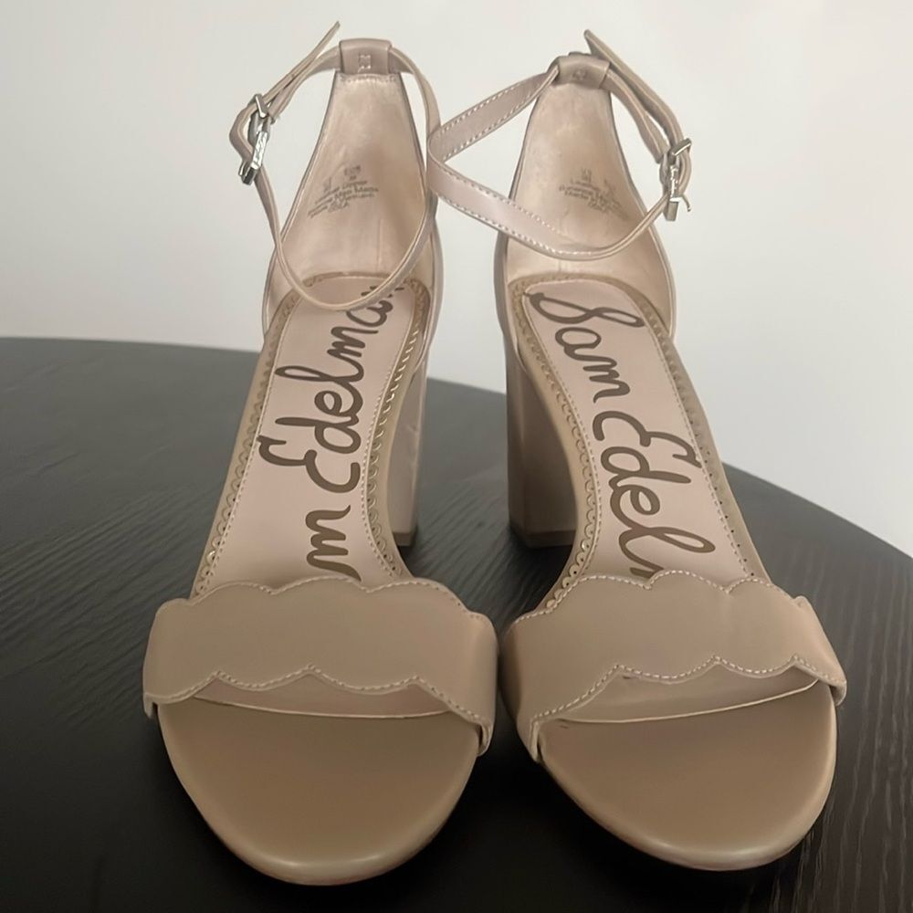 Sam Edleman Odilia Nude Tan Leather Scalloped Heels Size 9 - Picture 5 of 13